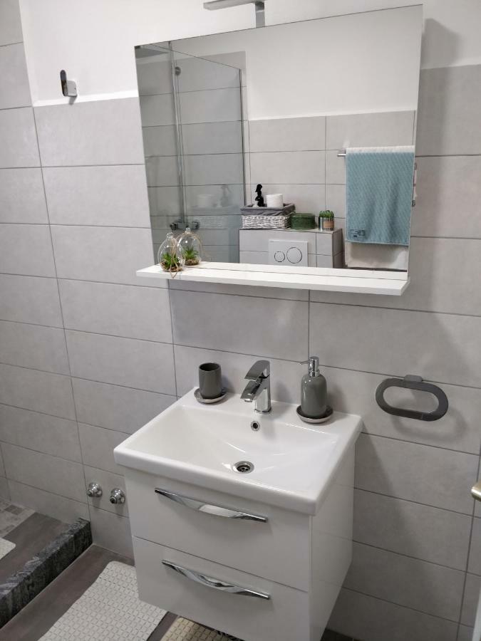 Appartement Local lifestyle à Zadar Extérieur photo